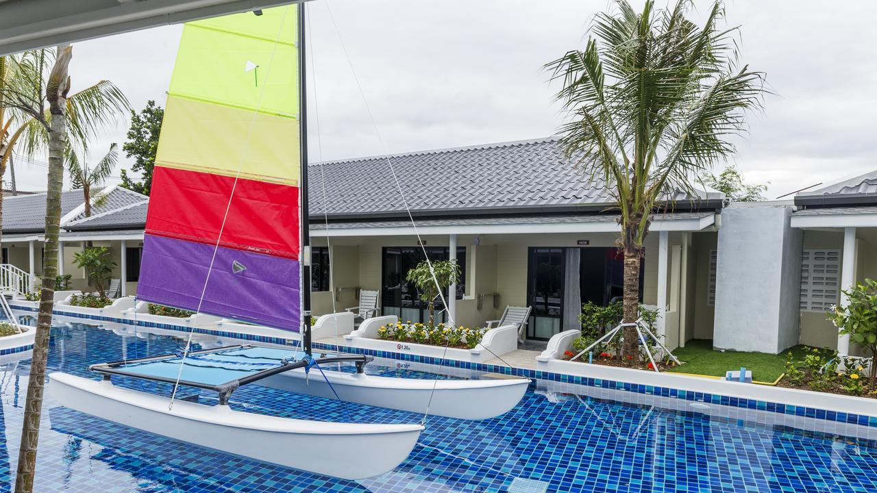 Tuana Hotels Brook Pool Access Chalong Exterior foto